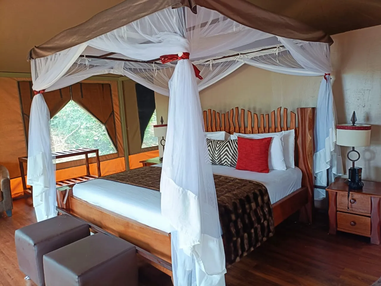 Emaiyan Luxury Camp view