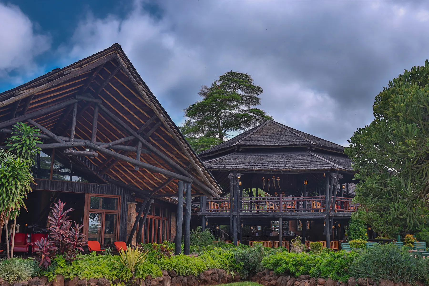 Ol Tukai Lodge bar