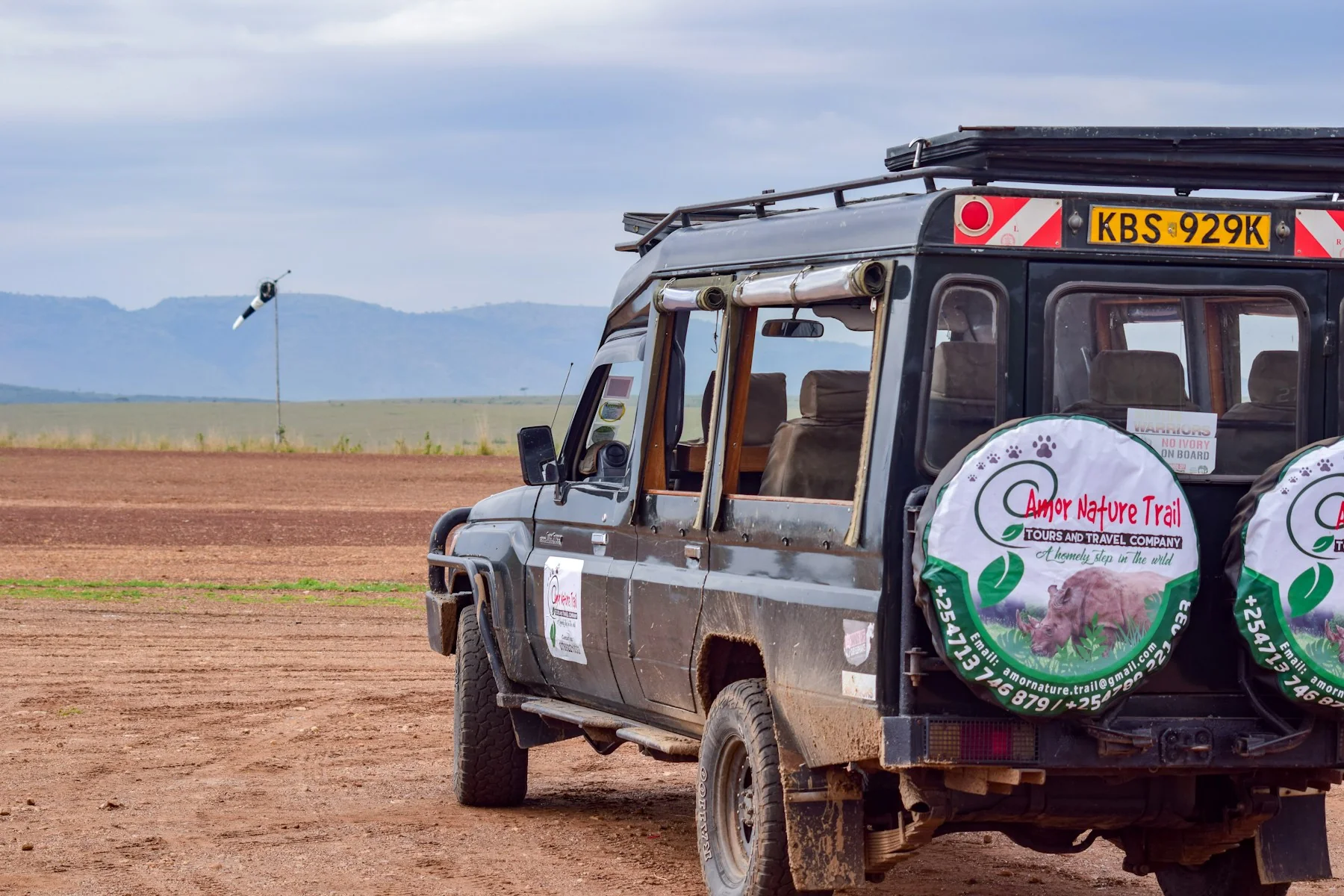 Kenya safari packages from Nairobi by private safari vehicle
